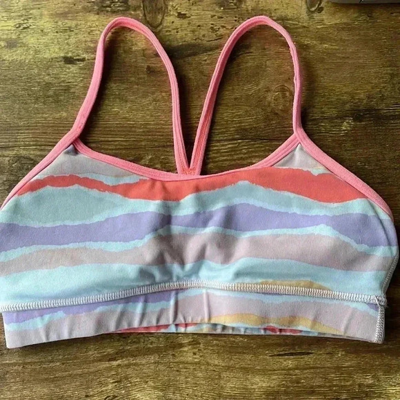 Lululemon Flow Y sports bra - Picture 4 of 9